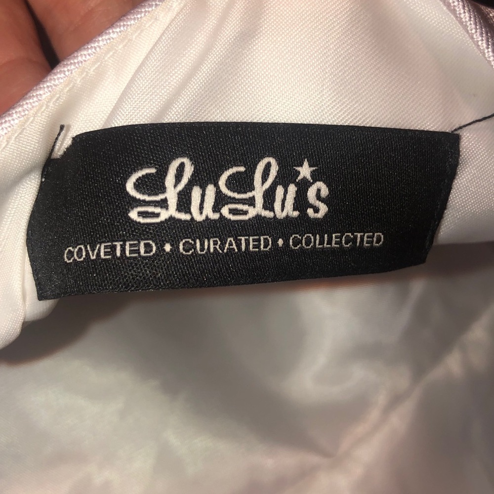 Lulu’s Dress - Picture 3 of 4